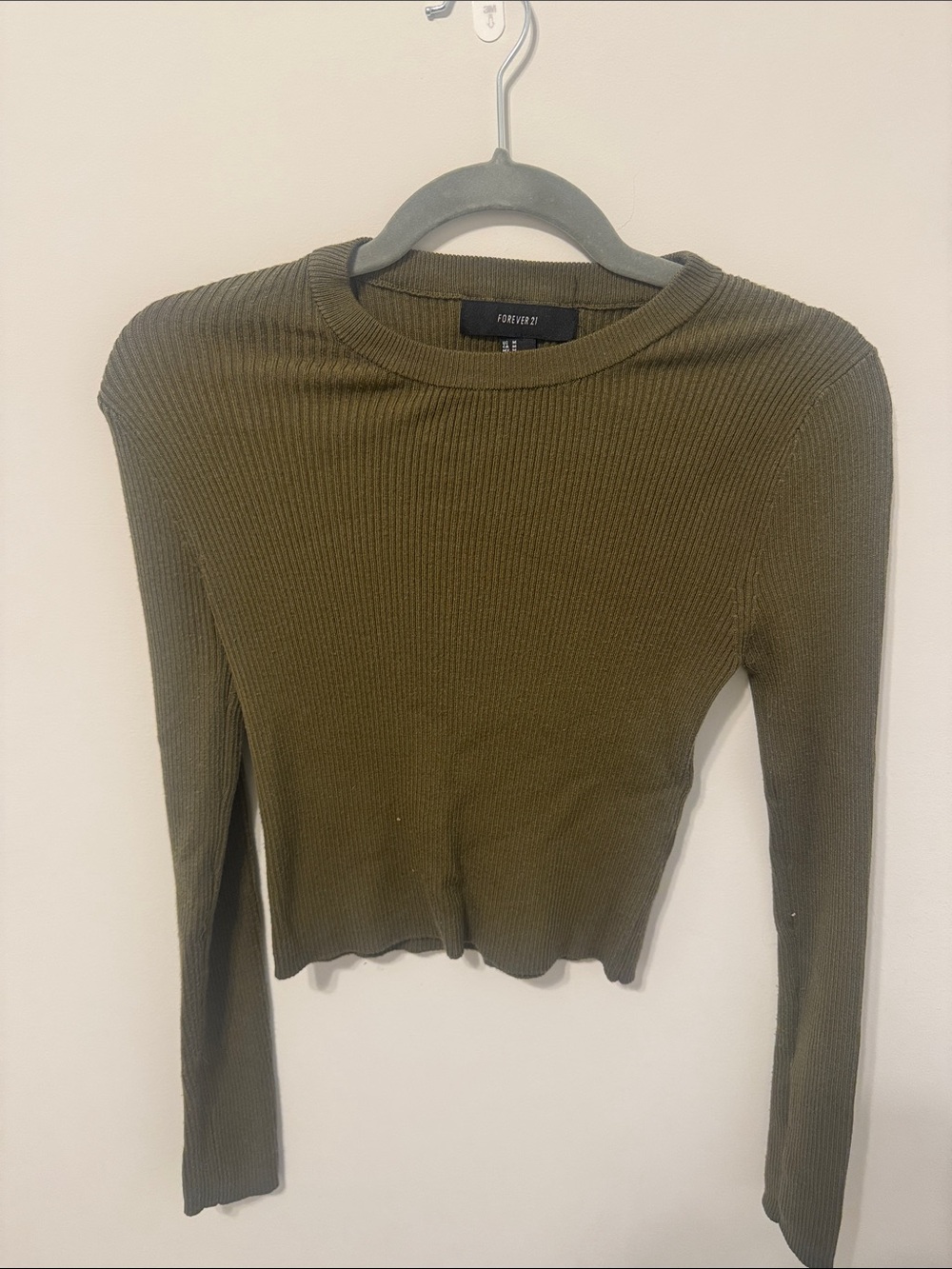 Forever 21 Olive Ribbed Fitted Long-Sleeve Crop Tee